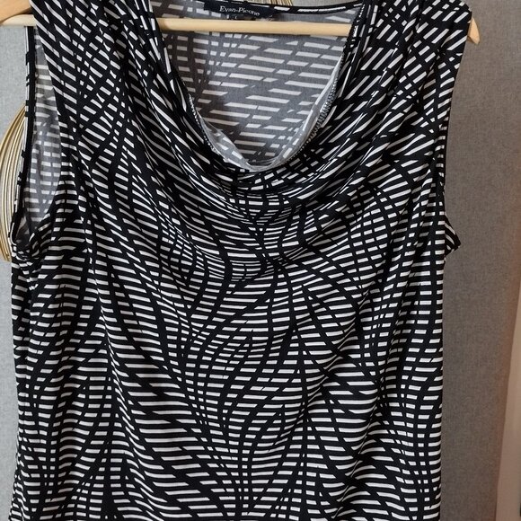 Evan Picone Black & White Abstract Drape Neck Top – Size Large - Picture 3 of 8